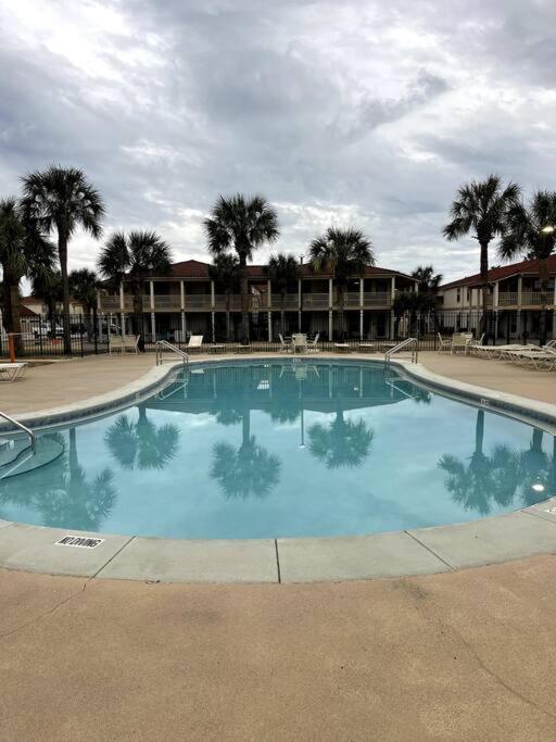 Lazy Palm 4 Pools Short Walk To Beach! Sleeps 5! Panama City Beach Εξωτερικό φωτογραφία