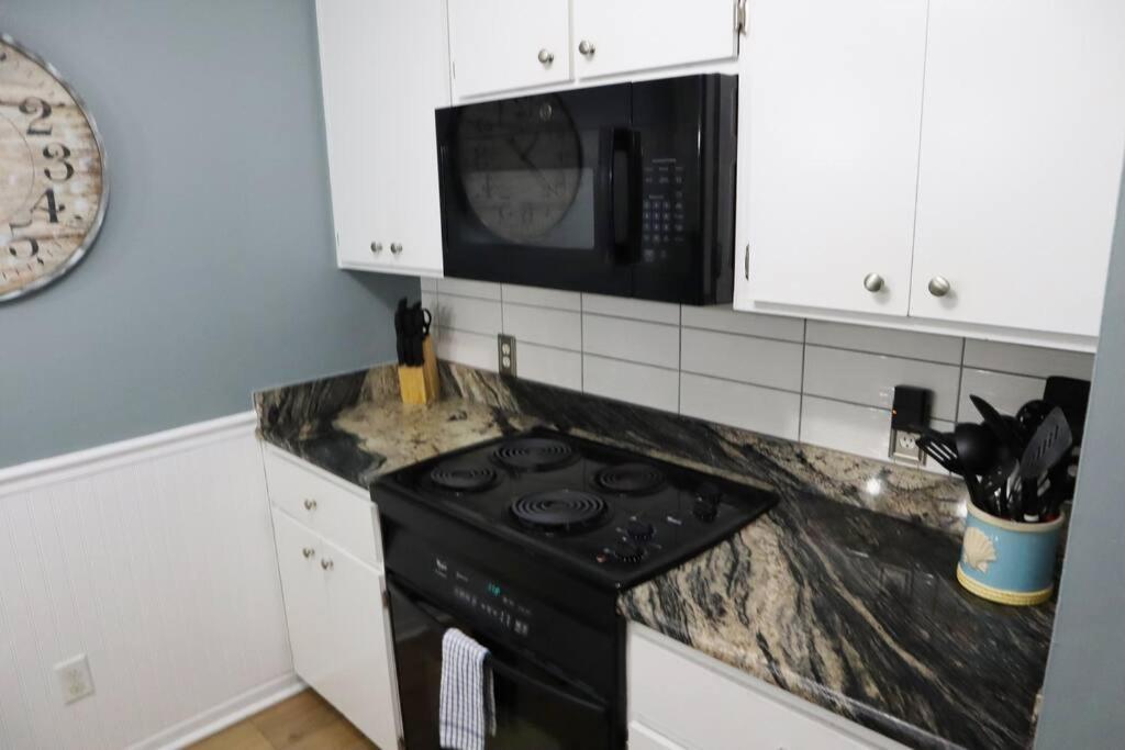 Lazy Palm 4 Pools Short Walk To Beach! Sleeps 5! Panama City Beach Εξωτερικό φωτογραφία