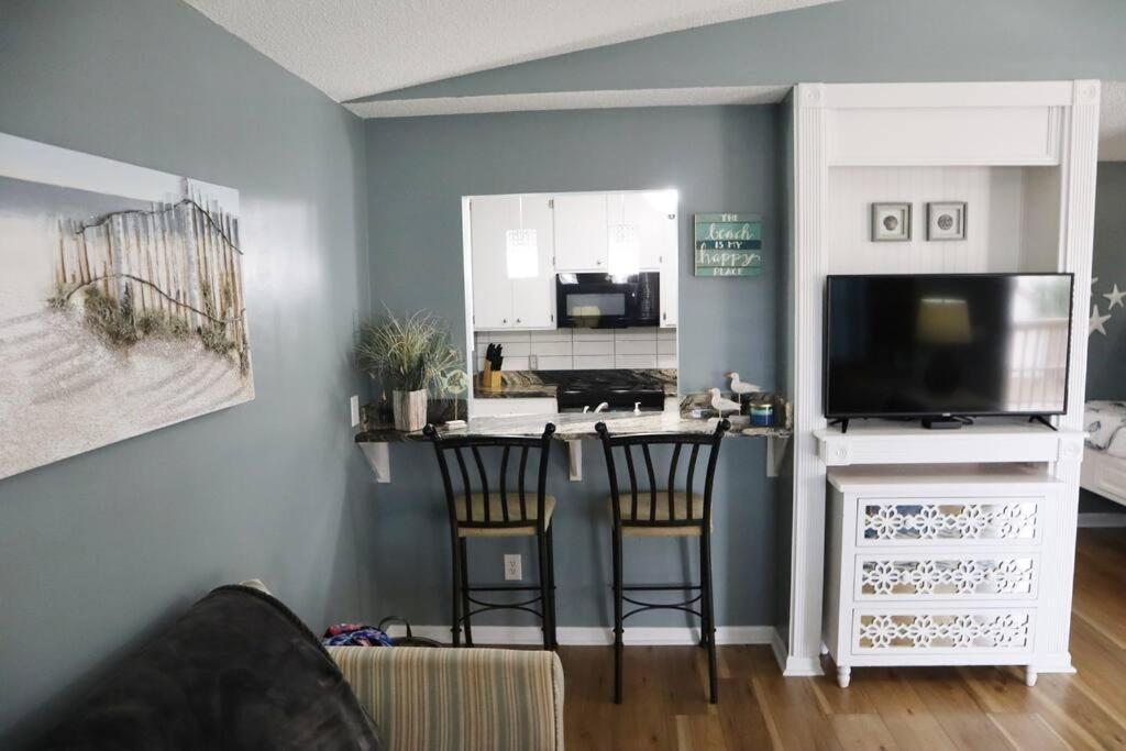 Lazy Palm 4 Pools Short Walk To Beach! Sleeps 5! Panama City Beach Εξωτερικό φωτογραφία